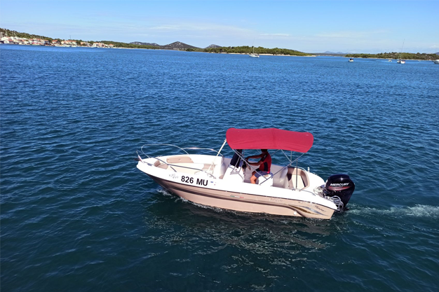 Boot mieten Murter:Speedy 590