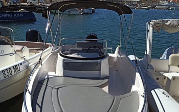 Rent a boat Murter: Prince 570